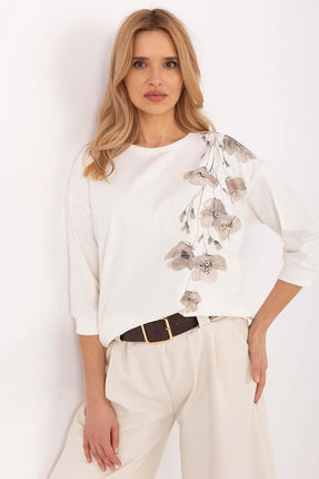 Blouse model 208220 Relevance