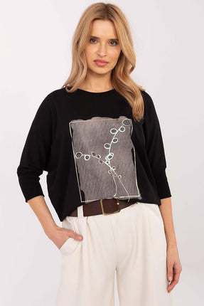 Blouse model 208228 Relevance