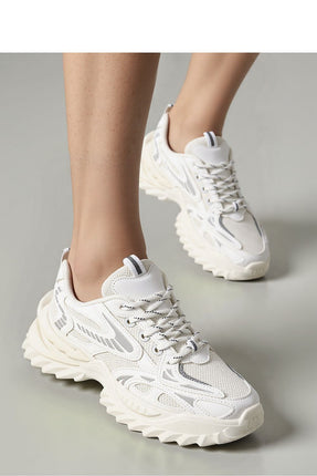 Sport Shoes model 210215 Inello