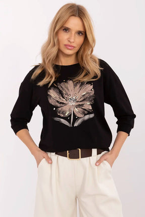Blouse model 210646 Relevance