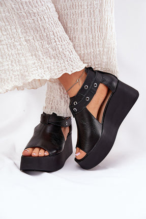 Buskin model 211948 Step in style