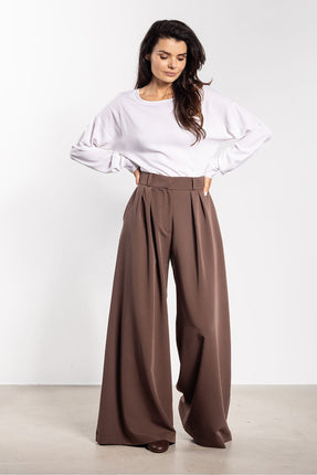 Women trousers model 218988 awama