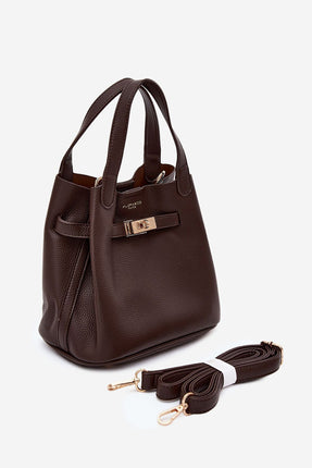 Everyday handbag model 230347 Step in style