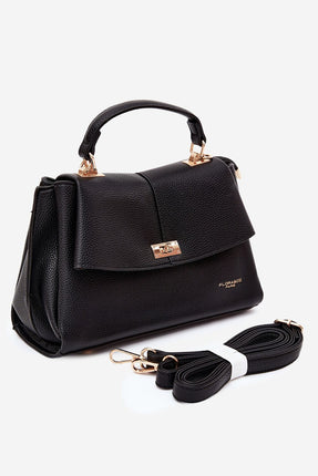 Everyday handbag model 230352 Step in style