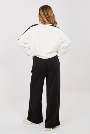 Set model 232202 Rue Paris