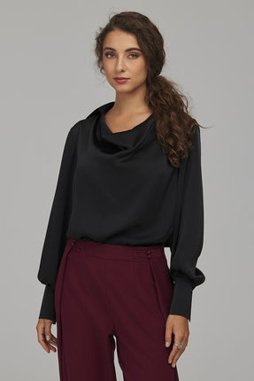 Blouse model 232493 Nife