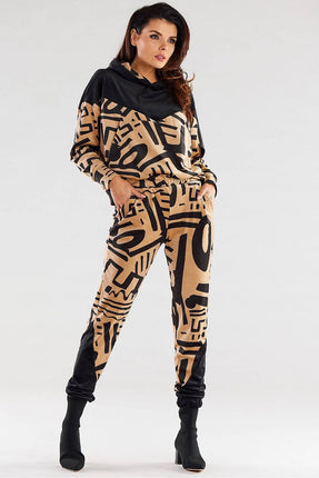 Women trousers model 176867 awama