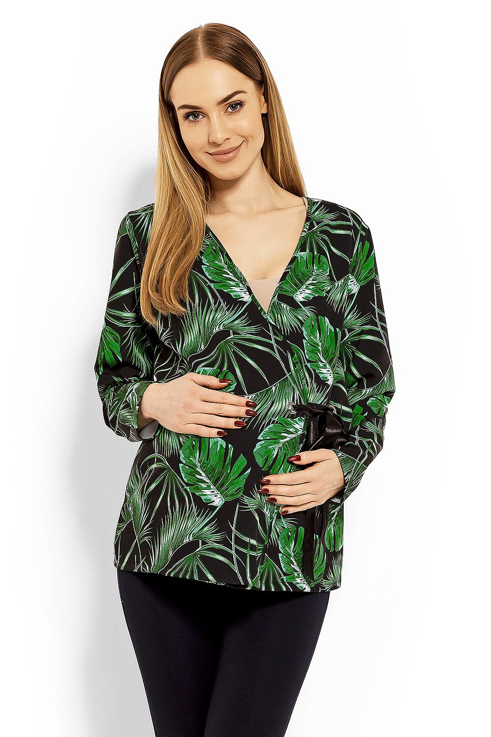 10 Must-Have Wardrobe Essentials for Stylish Moms-to-Be