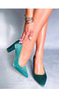 The Return of Glamour: Incorporating Glam Pieces Into Your Everyday Outfits