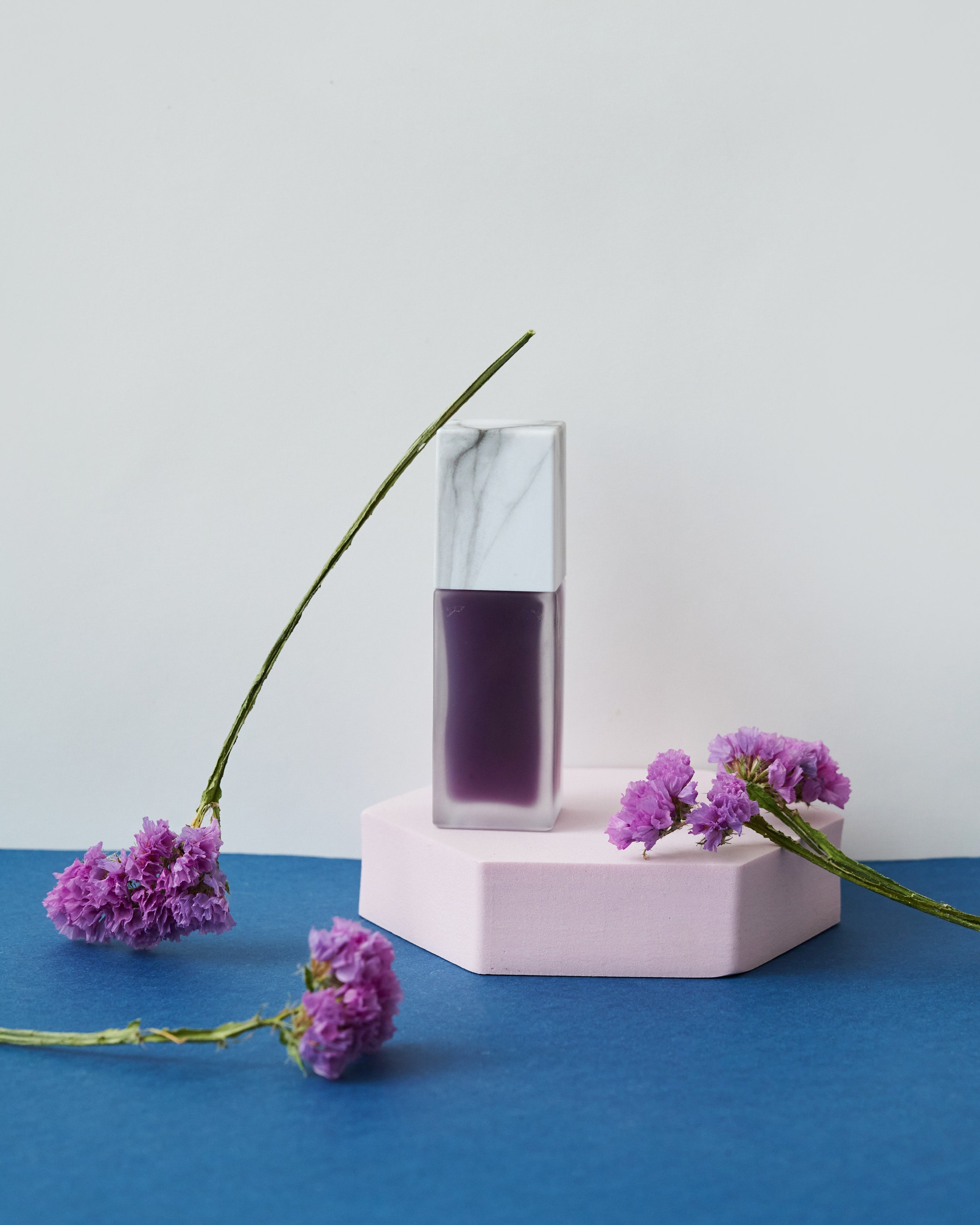 How To Layer Perfumes For A Unique Scent