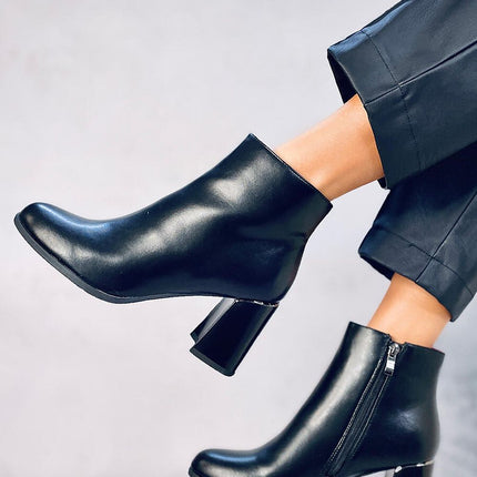 Heel boots Inello