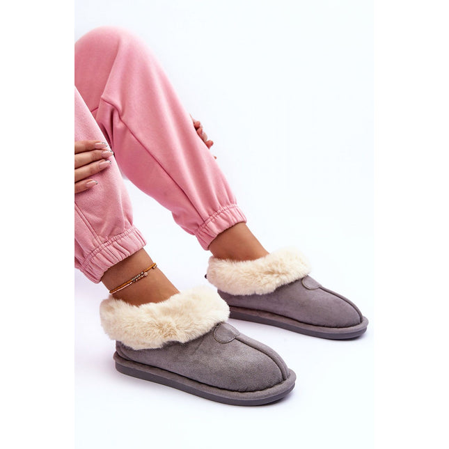Slippers Step in style
