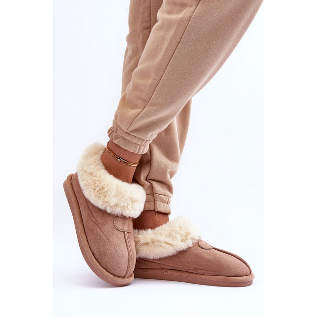 Slippers Step in style