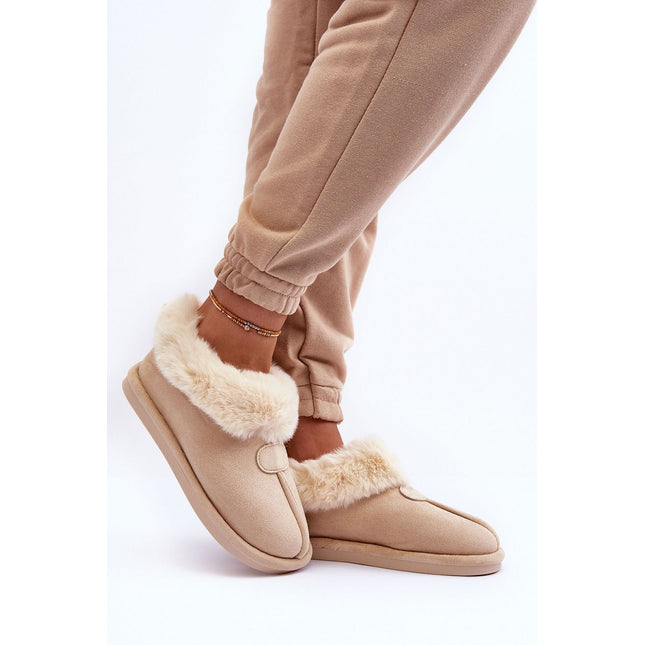 Slippers Step in style