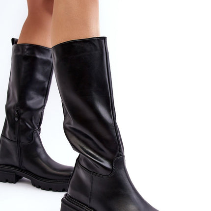 Heel boots Step in style