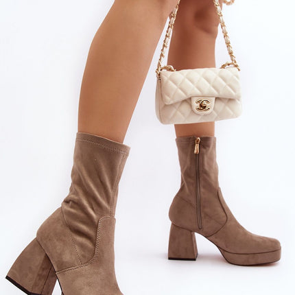 Heel boots Step in style
