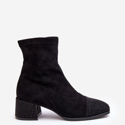 Heel boots Step in style