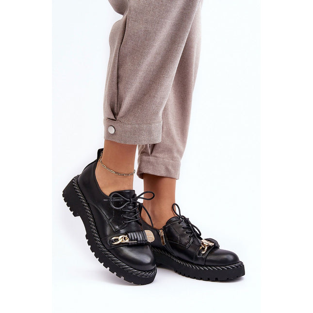 Low Shoes Step in style