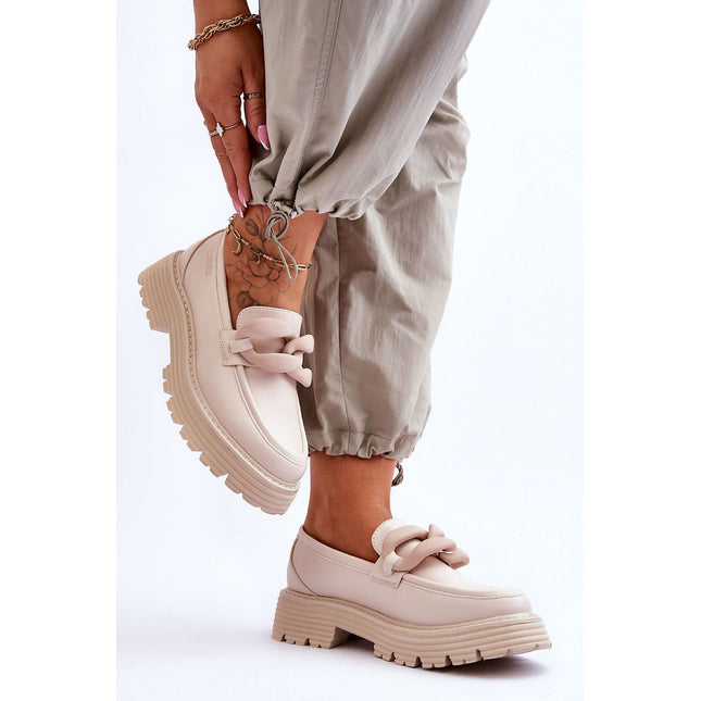 Mocassin Step in style