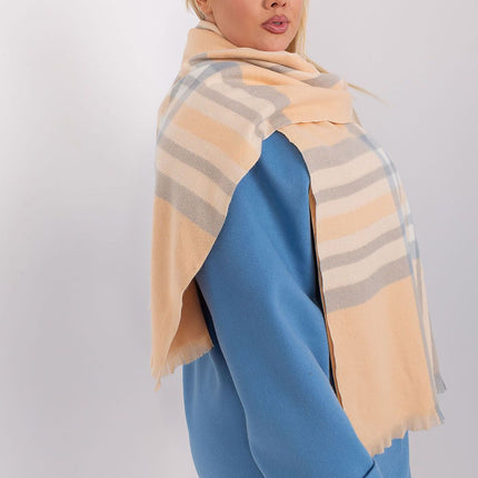 Shawl AT