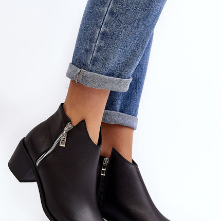 Heeled low shoes Step in style