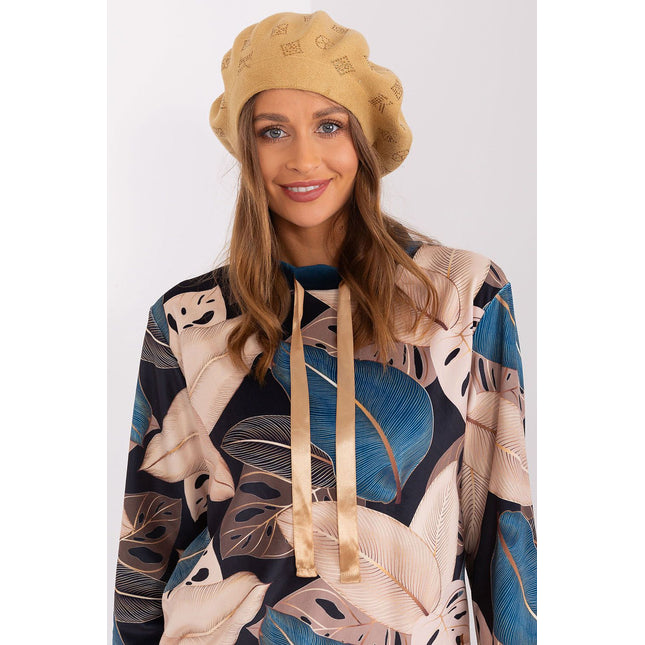 Beret AT