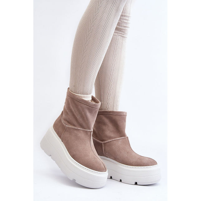 Buskin boots Step in style