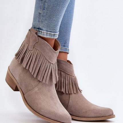 Heel boots Step in style