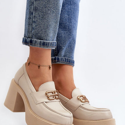 Heeled low shoes Step in style