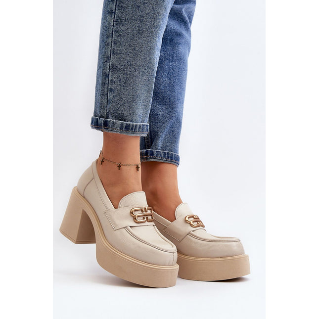Heeled low shoes Step in style