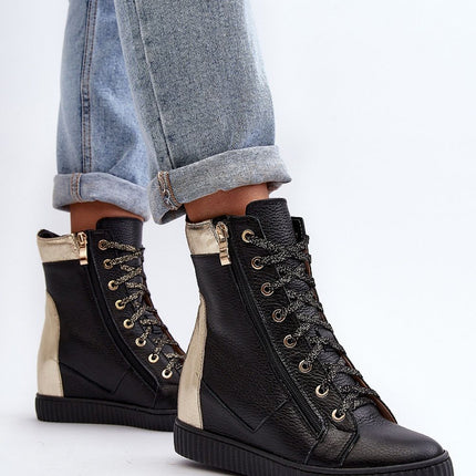 Wedge heel sneakers Step in style