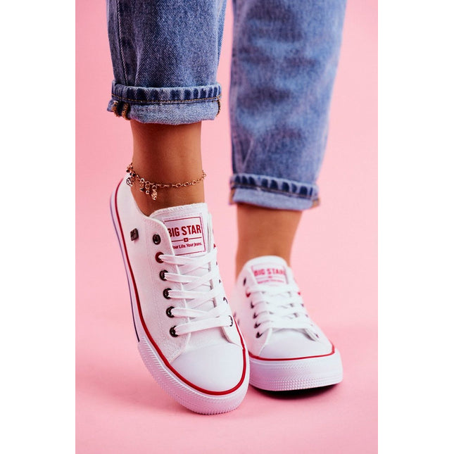 Sneakers Step in style