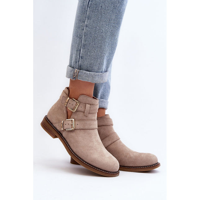 Boots Step in style