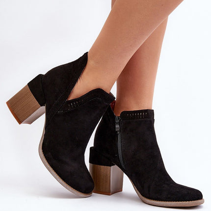 Heel boots Step in style