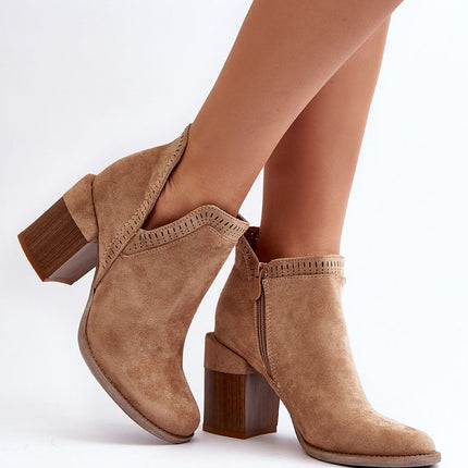 Heel boots Step in style