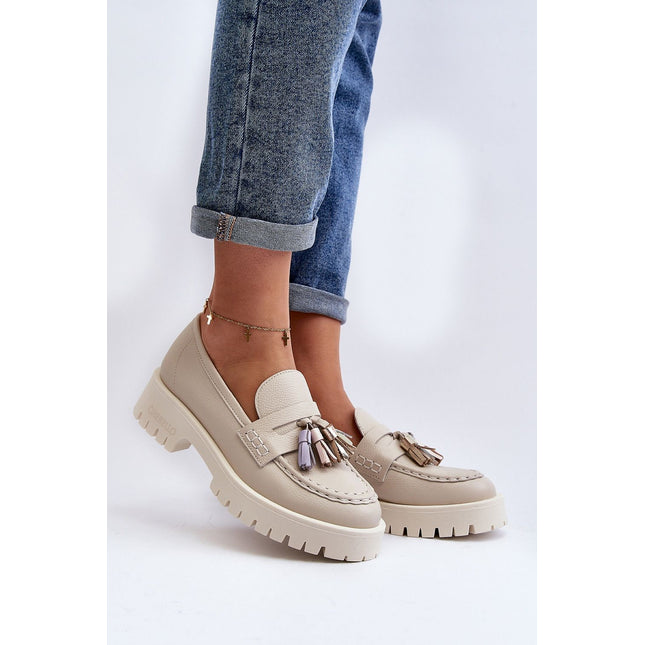 Mocassin Step in style