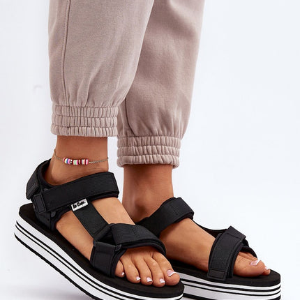 Sandals Step in style