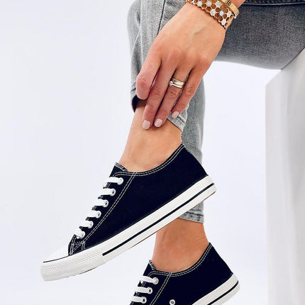 Sneakers Inello