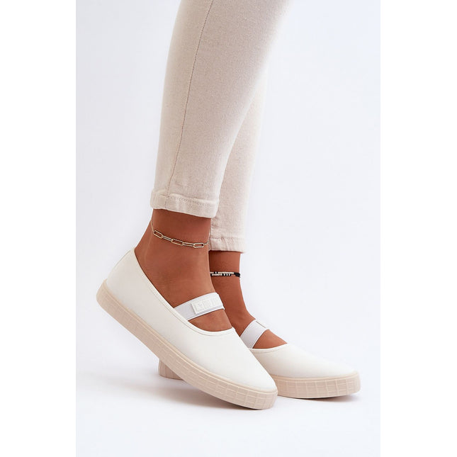 Sneakers Step in style