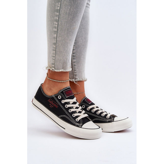Sneakers Step in style