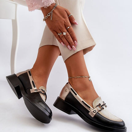 Mocassin Step in style