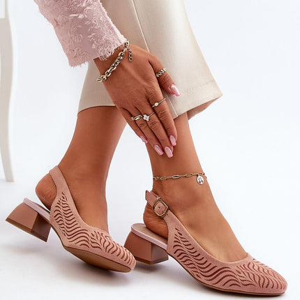 Heel pumps Step in style