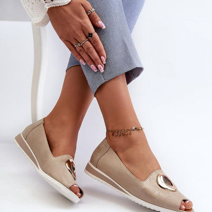 Heel pumps Step in style