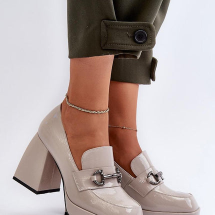 Heeled low shoes Step in style