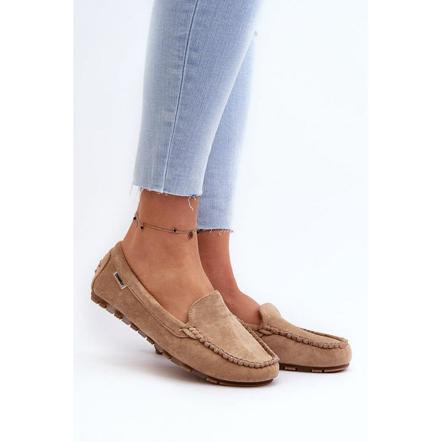 Mocassin Step in style