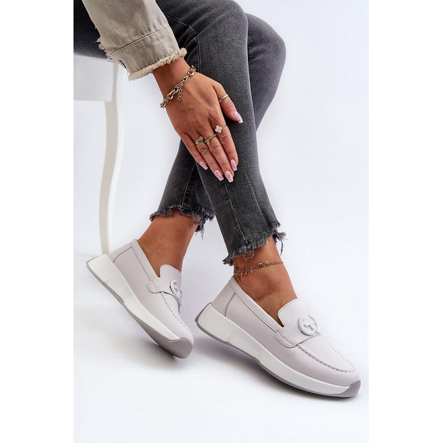 Mocassin Step in style