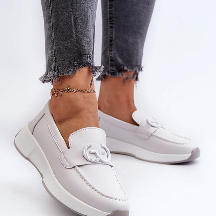Mocassin Step in style