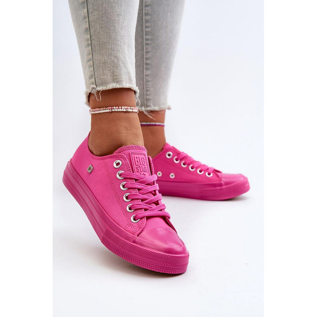 Sneakers Step in style