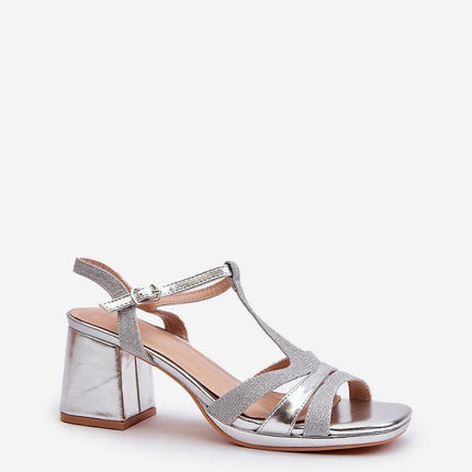 Heel sandals Step in style