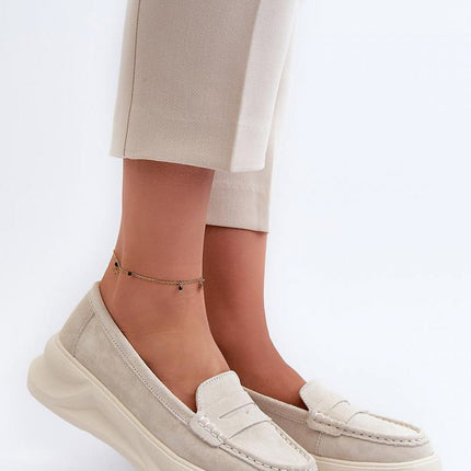 Mocassin Step in style
